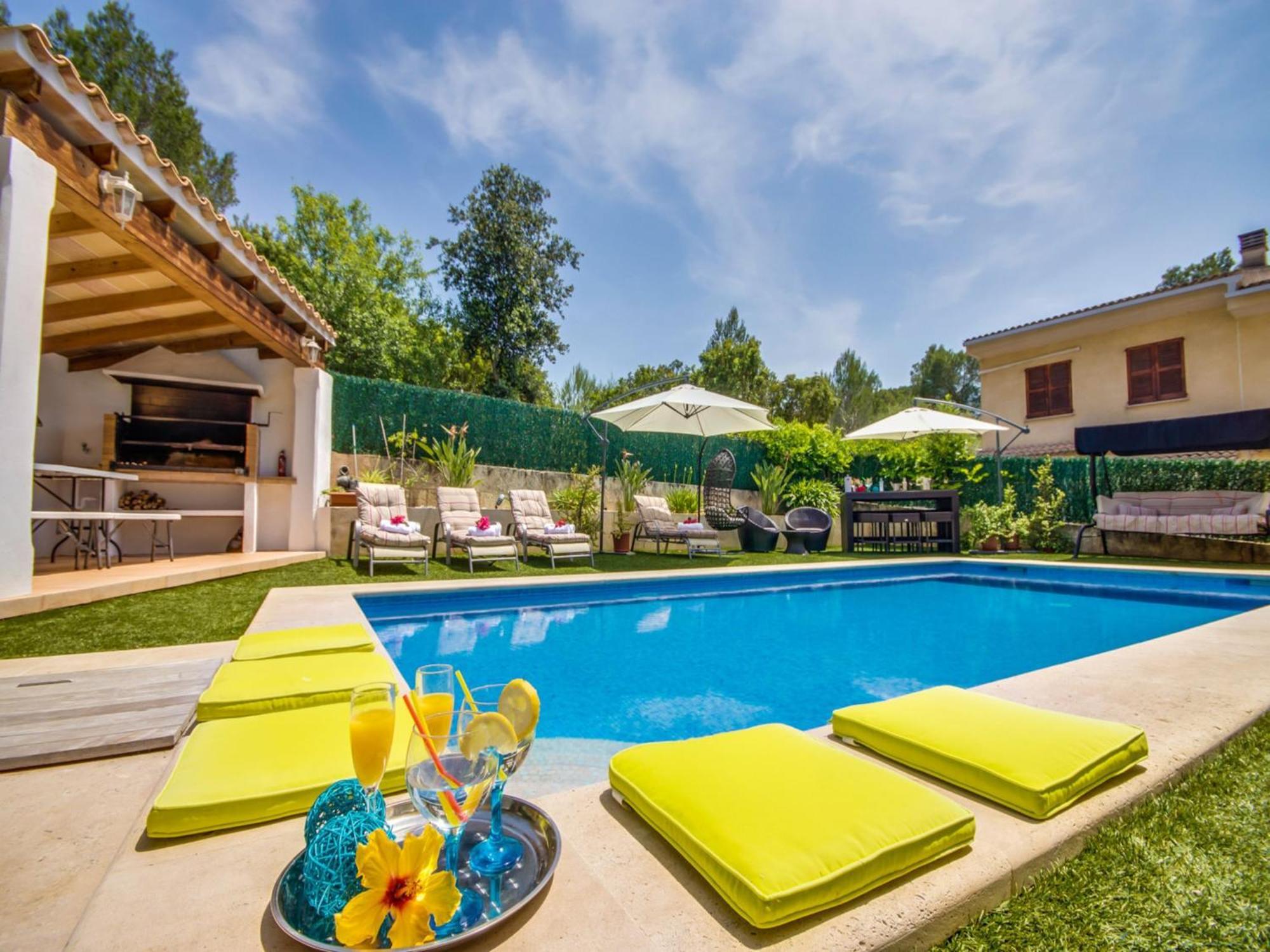 For 9 Guests In Alcudia (Mallorca)
